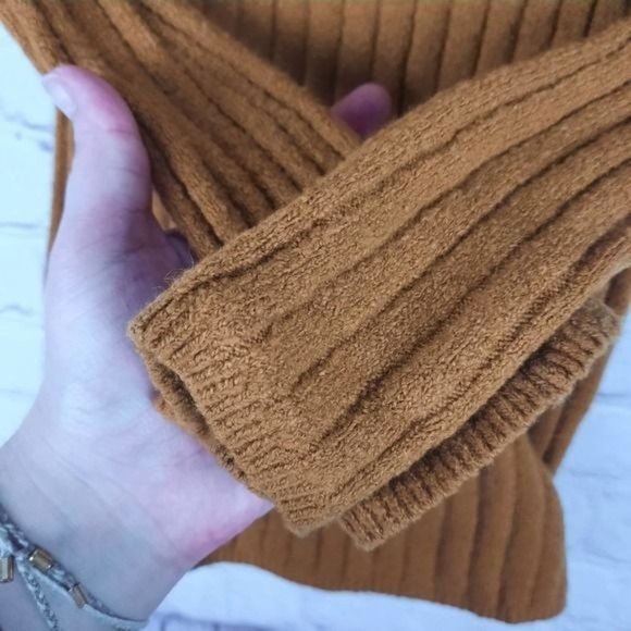 Free People Turtle Neck Ribbed Long Sleeve Sweater - Picture 6 of 13